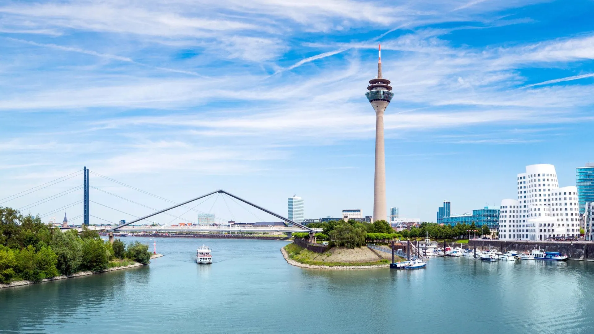 t4m_website_kontakt_standort_duesseldorf